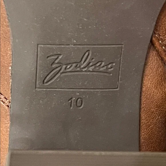 New Zodiac Ankle Boots with Block Heel - Picture 7 of 7